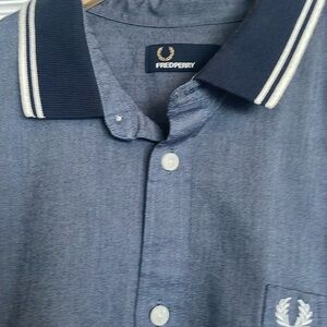 Authentic size large Fred Perry men’s shirt